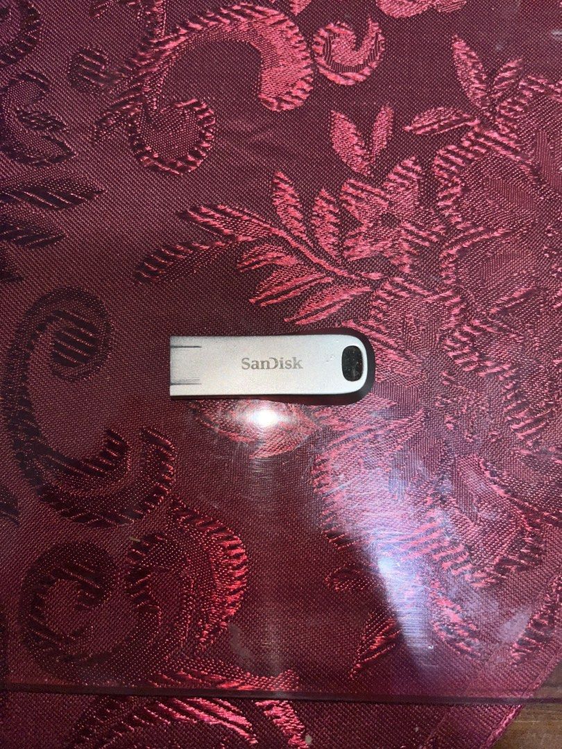Sandisk Cruzer Ultra Luxe USB 3.1 64Gb - Silver441189826214635521