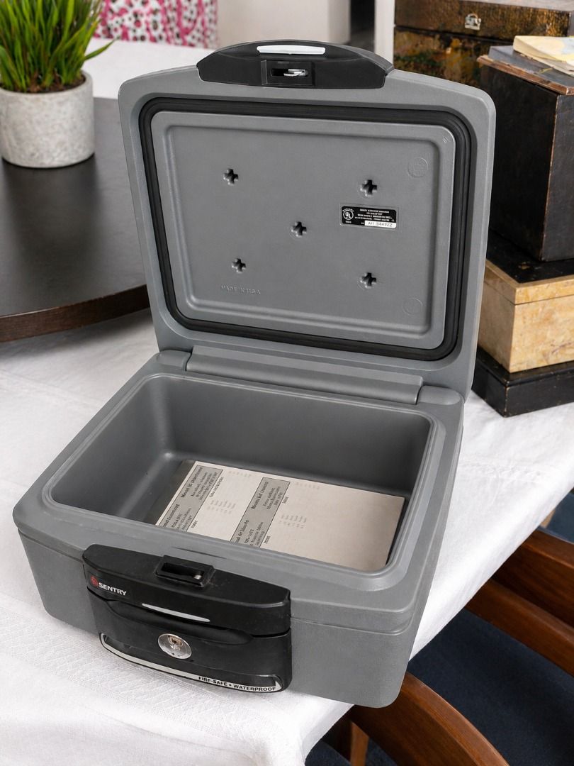 SentrySafe Fireproof Waterproof Safe (Large, USA, Heavy Duty) (Category: Safe) located in Muntinlupa City. Submitted by HeavyMeta (Listing ID 1435238584, Image 2). Description: Selling: SentrySafe Fireproof & Waterproof Safe (Large Unit) ✔ Original SentrySafe (Made in USA) ✔ Fireproof & waterproof protection ✔ Heavy-duty, solid build ✔ With keys, fully functional ✔ Good condition Ideal for documents, gadgets, cash, and valuables. RFS: Declutterin