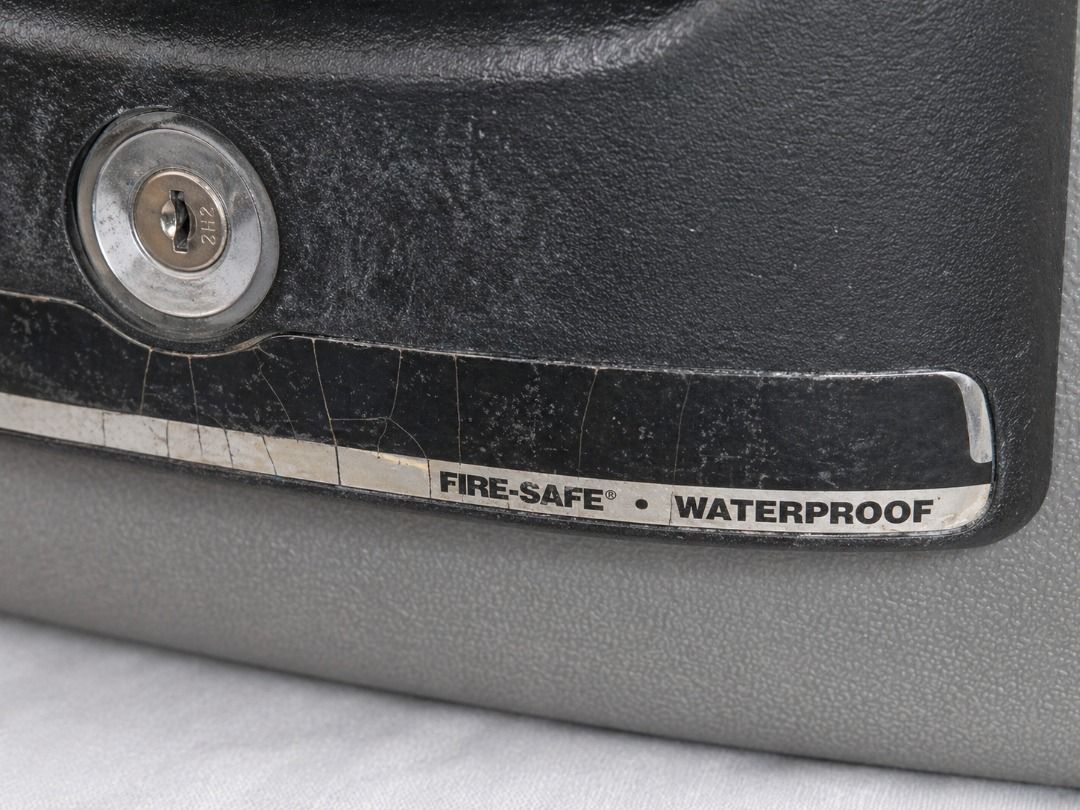 SentrySafe Fireproof Waterproof Safe (Large, USA, Heavy Duty) (Category: Safe) located in Muntinlupa City. Submitted by HeavyMeta (Listing ID 1435238584, Image 3). Description: Selling: SentrySafe Fireproof & Waterproof Safe (Large Unit) ✔ Original SentrySafe (Made in USA) ✔ Fireproof & waterproof protection ✔ Heavy-duty, solid build ✔ With keys, fully functional ✔ Good condition Ideal for documents, gadgets, cash, and valuables. RFS: Declutterin