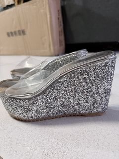 (Category: ) located in . Submitted by luvlylea (Listing ID 1435266792, Image 1). Description: .