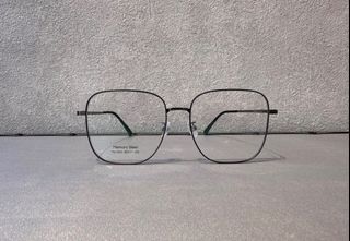 (Category: ) located in . Submitted by pop.optical (Listing ID 1435233883, Image 1). Description: .
