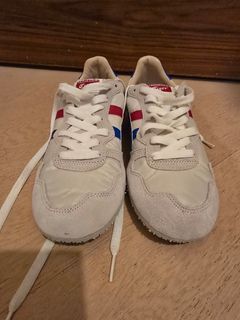 （分類：）位於 。 由 benchu1208 提交（商品編號 1435299992，圖片 1）。簡介： 。
