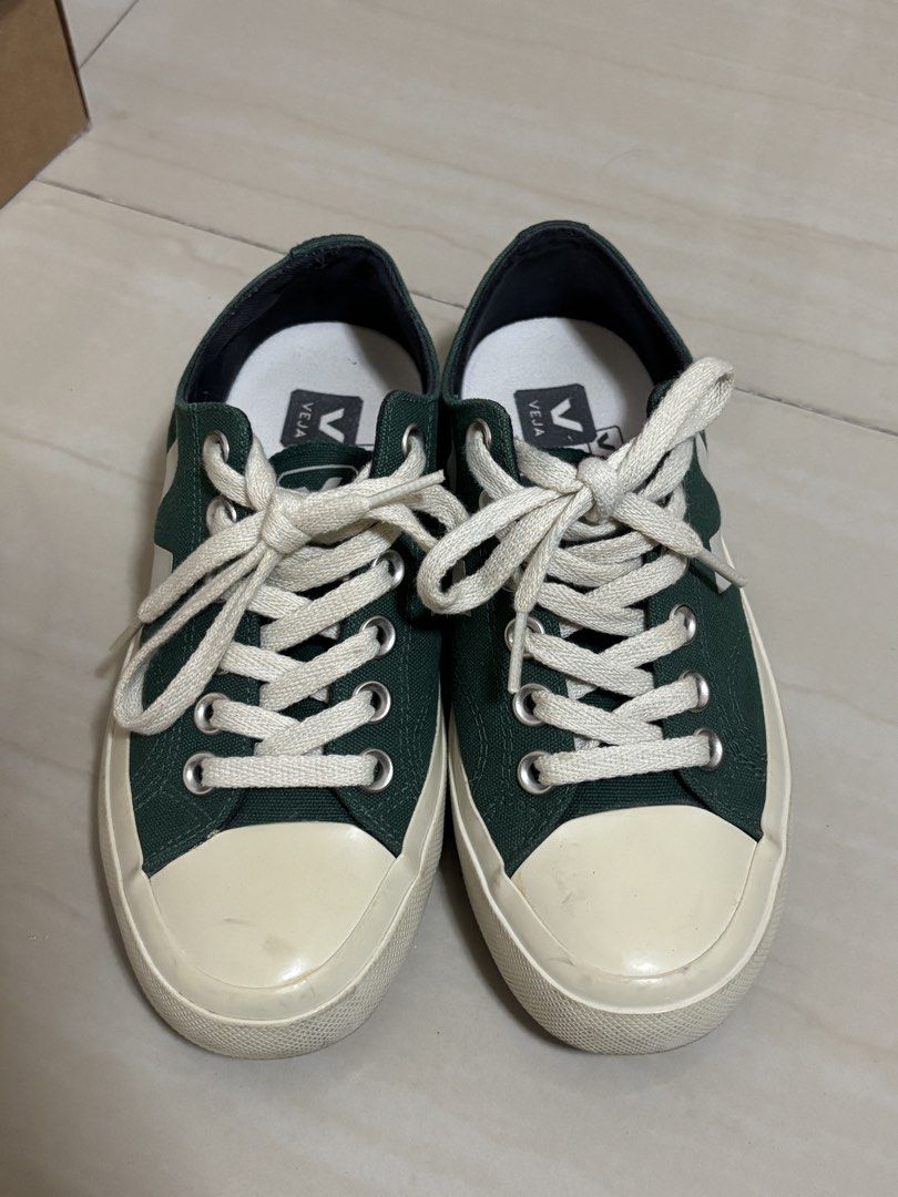 Veja Wata II Canvas (Green) (Category: Sneakers) located in Santa Rosa. Submitted by cgabs (Listing ID 1435281414, Image 3). Description: - Selling for my mom! 😅 - Originally bought for P7,900 - RFS: too small on her - Authentic - Lightly used - Comes with the box.