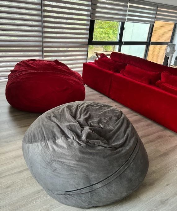Velvet Bean Bag - Gray (Category: Sofas) located in Pasig City. Submitted by wella_m (Listing ID 1435336692, Image 3). Description: Gray bean sofa 4ft x 4ft - Large, round bean bags - Great for living rooms and entertainment areas.