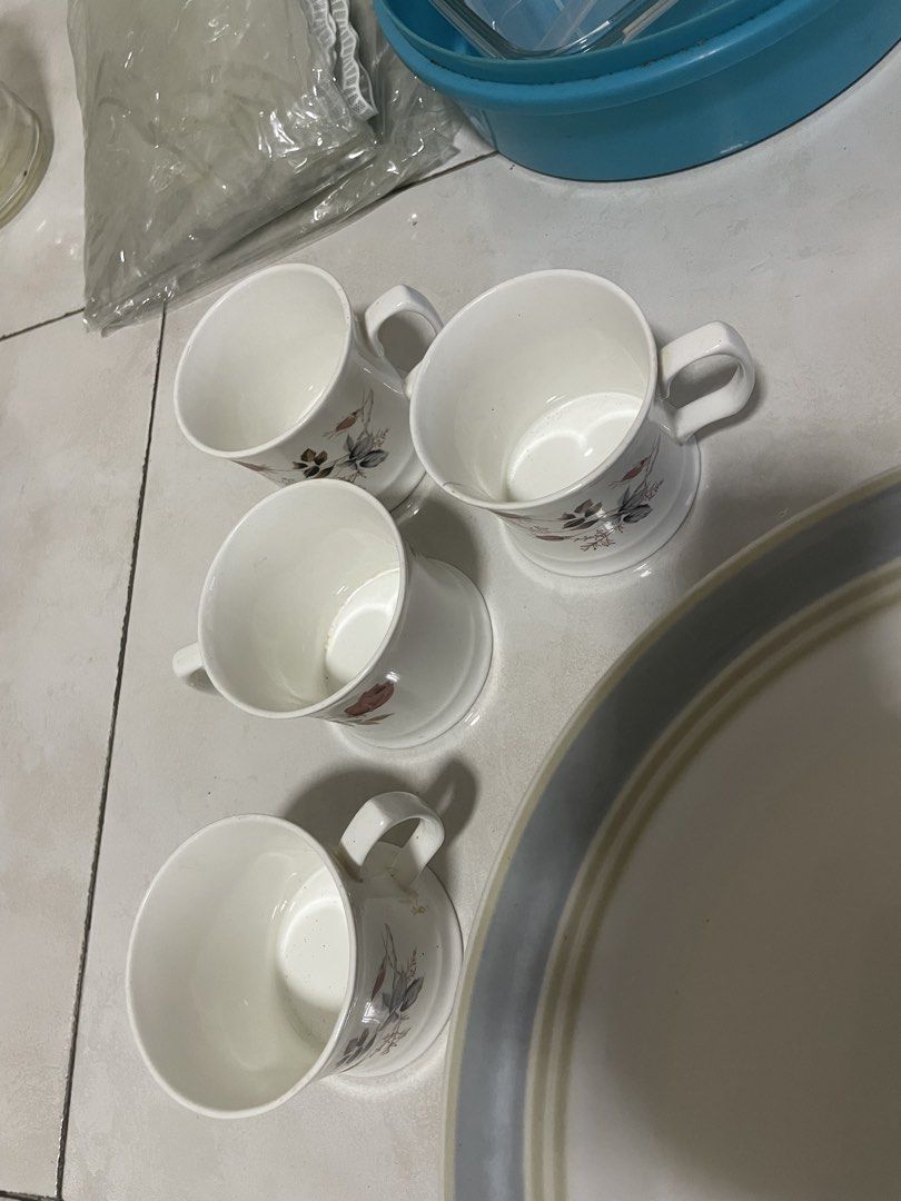 Vintage Dinnerware Set - Plates, Cups, and Pitcher441267381968588801