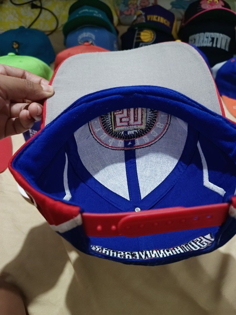 Vintage Nascar 50th anniversary (Category: Caps & Hats) located in Jaen. Submitted by ratbunizer (Listing ID 1435266336, Image 3). Description: - Vintage Nascar 50th Anniversary Cap - Features classic Nascar design - Vibrant colors - Perfect for collectors and Nascar enthusiasts.