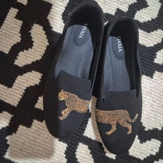 (Kategori: ) berada di . Dikirim oleh pinkflamingo22101 (ID iklan 1435282816, Gambar 1). Deskripsi: .