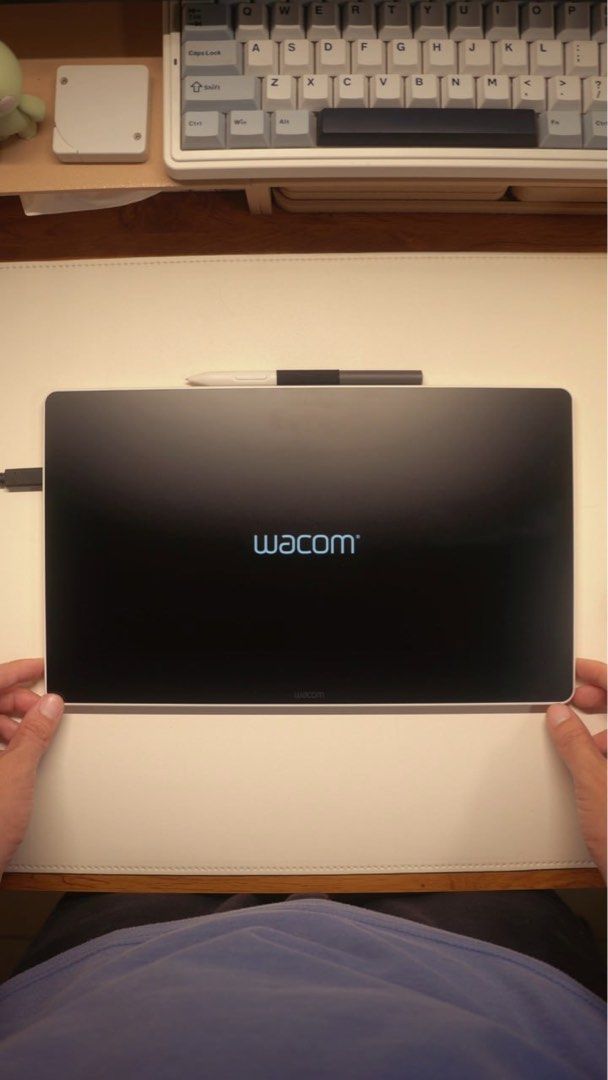 Wacom One 14 Pen Display - Like New441088345564794881