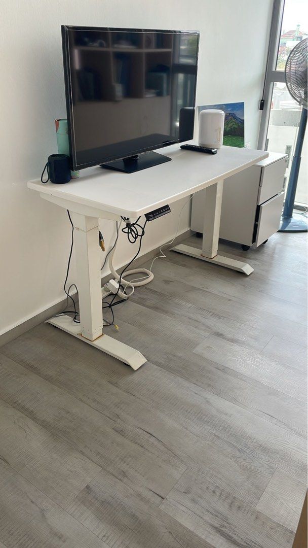 White Adjustable Standing Desk