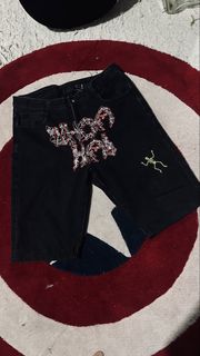 (Category: ) located in . Submitted by ziqthrift (Listing ID 1435318053, Image 1). Description: .