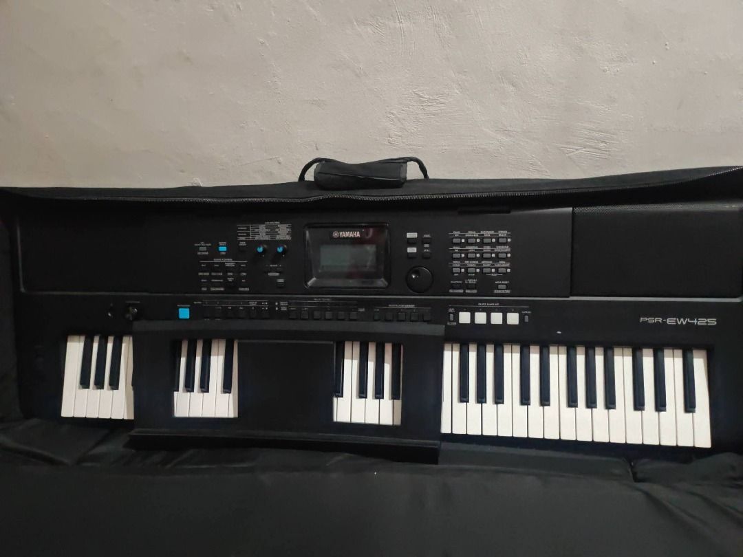Yamaha PSR EW425 (Category: Musical Instruments) located in Quezon City. Submitted by jpcid1 (Listing ID 1435315010, Image 1). Description: Selling my Yamaha PSR-EW425 Keyboard. No issue or whatsoever. Comes with power adaptor, sustain pedal and Padded Gig Bag. Selling it at 27k. PM me for interested buyer. RFS: Upgrading Quick Specs: - 76 full-size, touch-sensitive (velocity-sensitive) keys - 820 built-in voices (instruments, drums, synths, etc.