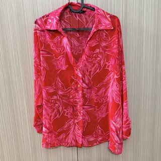 (Category: ) located in . Submitted by oshpreloved (Listing ID 1435335557, Image 1). Description: .