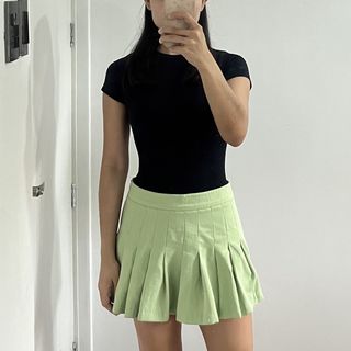 (Category: ) located in . Submitted by selling.thingzzz (Listing ID 1435238482, Image 1). Description: .