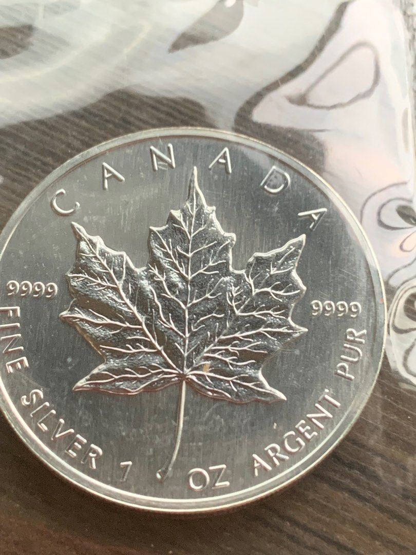 A198 - Canada 1990 1oz 999 Silver Maple Leaf Coin, Hobbies & Toys ...