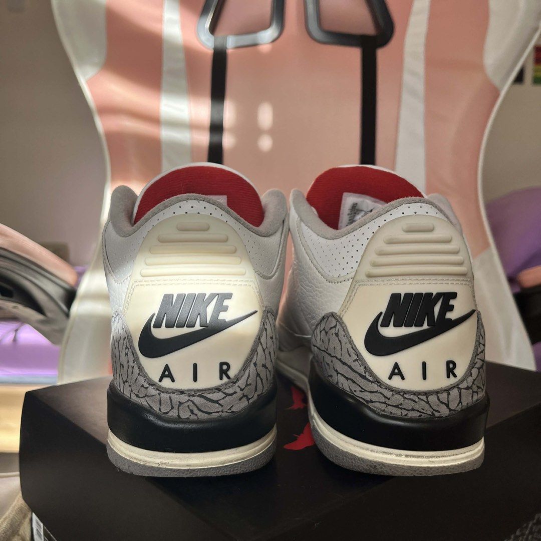 Air Jordan 3 Retro White Cement (Category: Sneakers) located in Las Pinas. Submitted by 7mill_ (Listing ID 1430176775, Image 3). Description: Air Jordan 3 White cement reimagined (gs) bought sa titan website w/ receipt 6y uk 5.5 cm 24 eur 38.5.