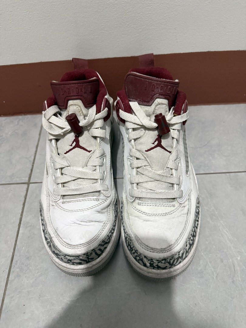 Air Jordan Spizike Low - Team Red (Category: Sneakers) located in Manila. Submitted by zqrish (Listing ID 1430166494, Image 1). Description: 📍Sampaloc, Manila (Meet-up/Delivery) -Needs cleaning/washing only -Stored for a long time, no longer used -No return, exchange, or refund ❌ -No COD / COP transaction ❌ -50% down payment required for reservation (non-refundable) ✅ -Please check the photos for the item’s condition ❗️Price is negotiable.