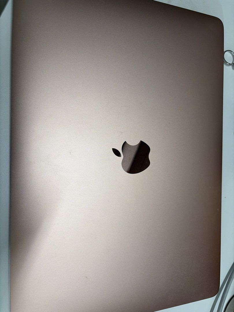 Apple Macbook Air420615355284869121