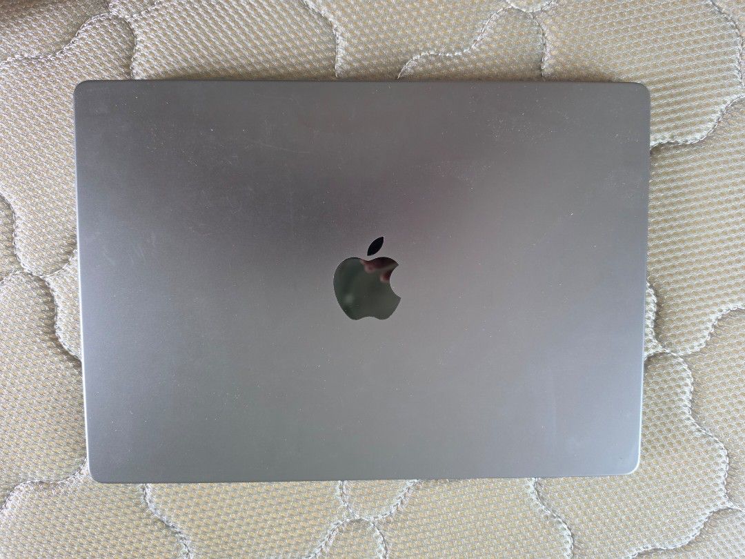 Apple MacBook Pro 14-inch (2023)