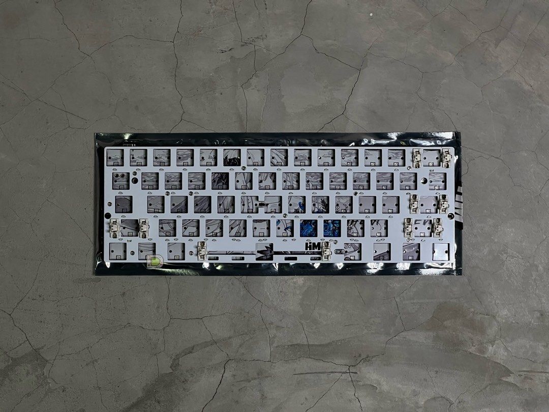 Arbiter Studio HM61 Z HE PCB Kit Magnetic Hall Effect Keyboard (Category: Computer Keyboard) located in Malabon City. Submitted by davidsoria (Listing ID 1430051846, Image 2). Description: Arbiter Studio HM61 Z HE PCB Kit Price: ₱3,500 w/ box | ₱3,000 PCB only • Mint condition • WYSIWYG • 8KHz polling rate • 36k full scan rate • 0.001mm RT Sensitivity • Web hub driver • With box & acrylic block • No issues • I have 2 pcs of these, one w/o inclusi