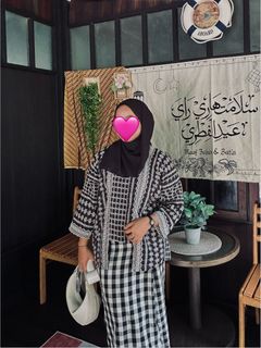 (Category: ) located in . Submitted by arinajebatt (Listing ID 1430114659, Image 1). Description: .