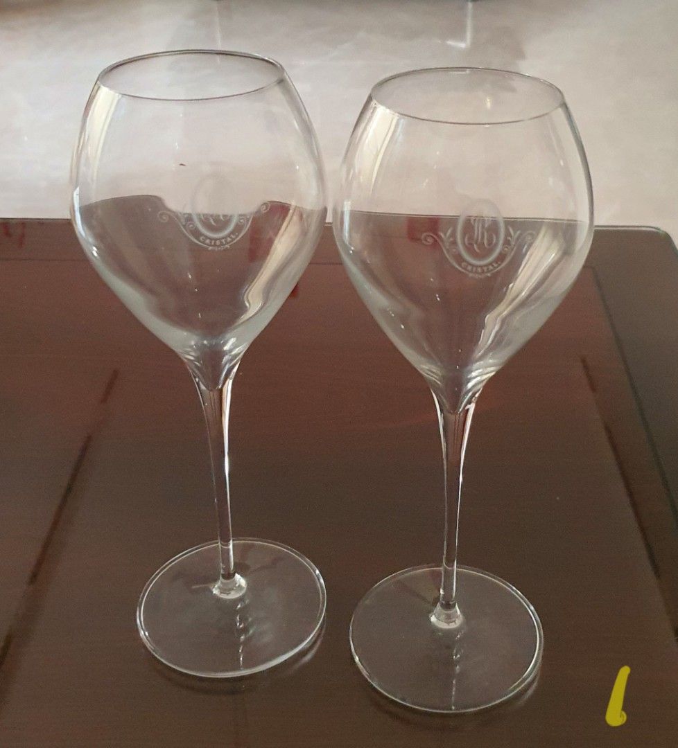 Assorted Glassware Set - Wine Glasses, Shot Glasses, and More