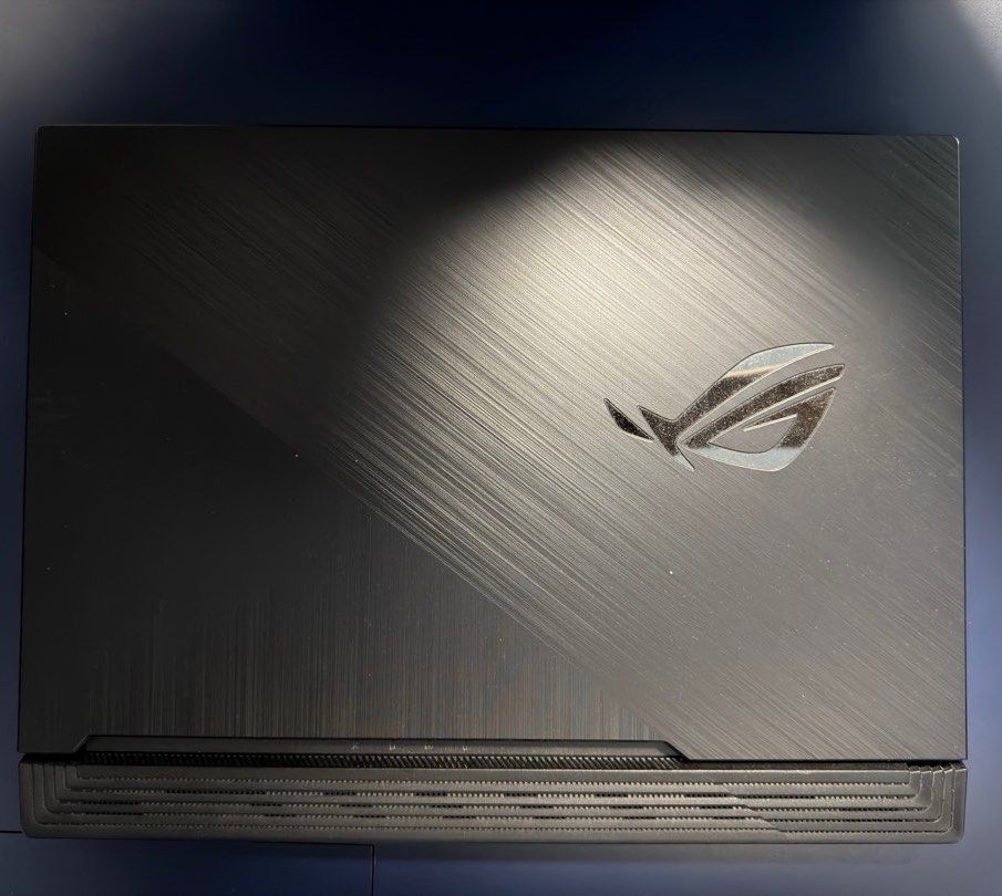 ASUS ROG Strix G512LI Gaming Laptop (i7 / GTX 1650 Ti / 16GB / 1TB / 144Hz)