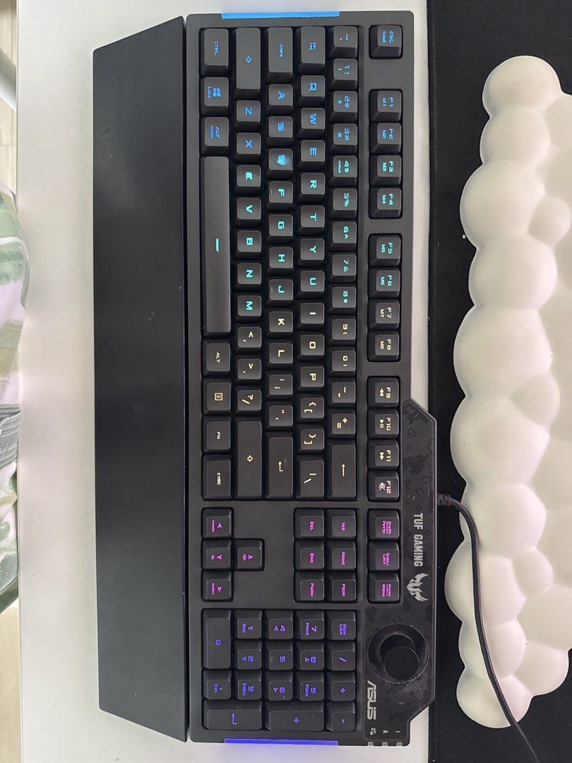 ASUS TUF Gaming K1 Keyboard (Category: Computer Keyboard) located in Makati City. Submitted by k13r5 (Listing ID 1430157666, Image 2). Description: Open for negotiations! | Shipping fee covered by the buyer - Works perfectly fine - Only notable flaw/s is seen on the last pic (cant adjust the height kasi wala yung nasa left side but the keyboard itself stays flat) and the ‘D’ an ‘C’ keys have been rubbed off a bit. - No original box - feel free to
