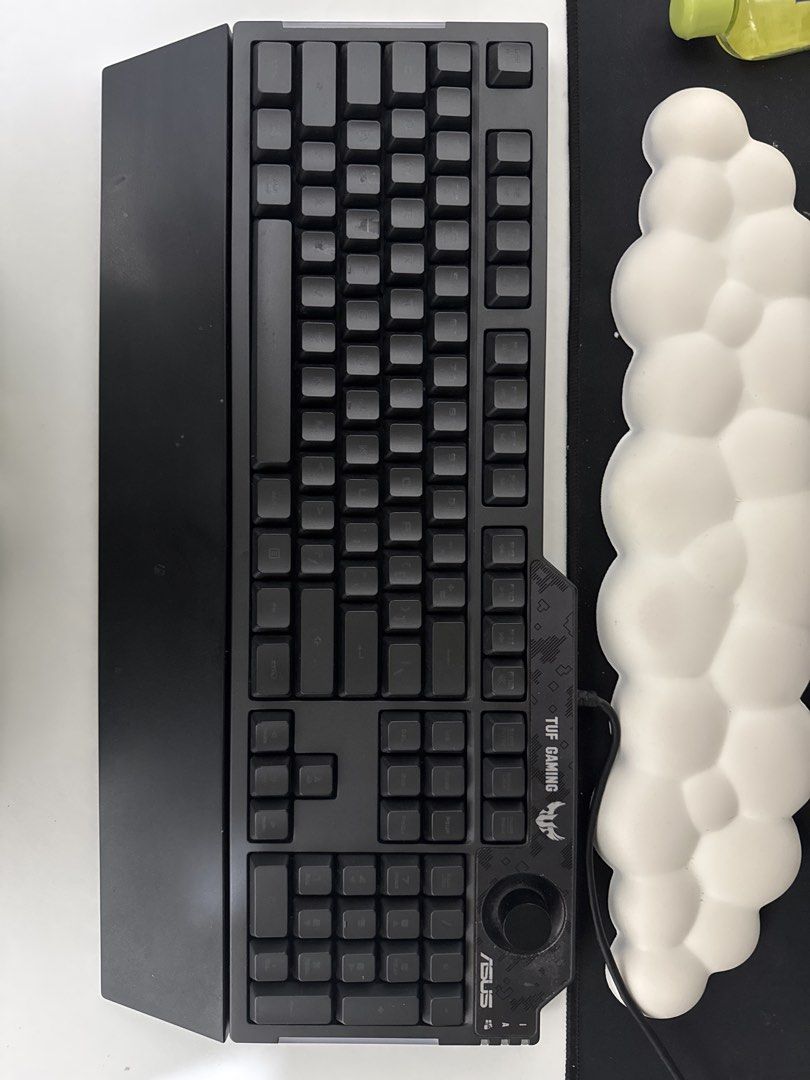 ASUS TUF Gaming K1 Keyboard (Category: Computer Keyboard) located in Makati City. Submitted by k13r5 (Listing ID 1430157666, Image 1). Description: Open for negotiations! | Shipping fee covered by the buyer - Works perfectly fine - Only notable flaw/s is seen on the last pic (cant adjust the height kasi wala yung nasa left side but the keyboard itself stays flat) and the ‘D’ an ‘C’ keys have been rubbed off a bit. - No original box - feel free to