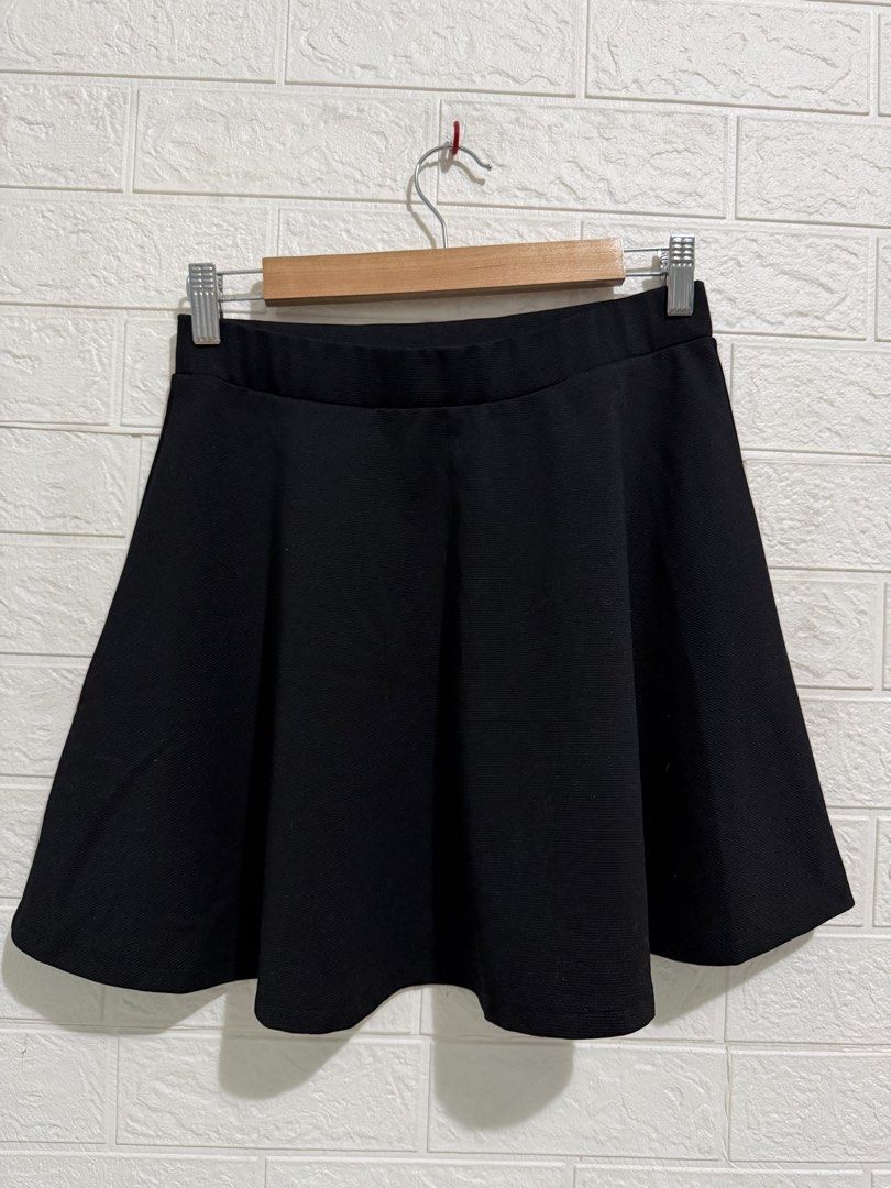 Bayo Black Skater Skirt (Category: Skirts) located in Mandaluyong City. Submitted by ecowarriorph (Listing ID 1430188248, Image 2). Description: Color: Black In excellent condition. No flaws. Used twice only. RFS: Decluttering .
