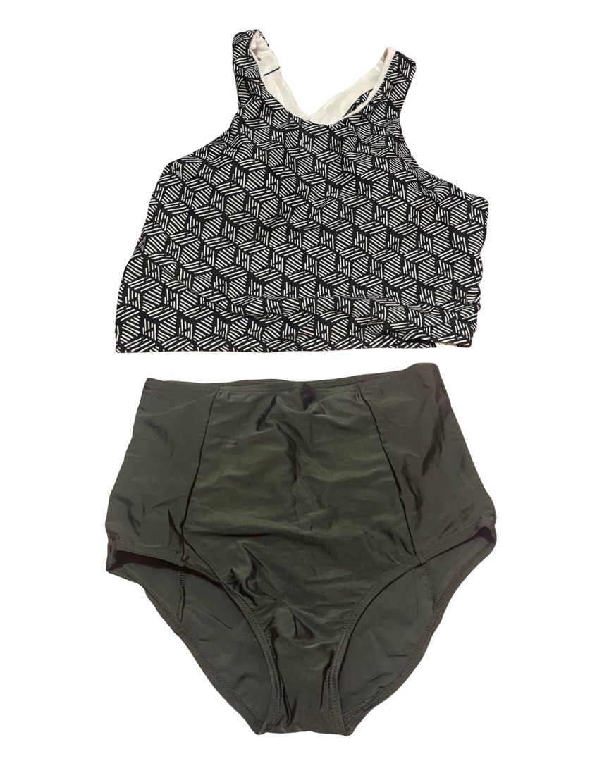 Black Two-Piece Swimsuit High waist (Category: Bikinis & Swimsuits) located in Manila. Submitted by qweriri (Listing ID 1430107364, Image 1). Description: .