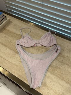 (Category: ) located in . Submitted by stressree (Listing ID 1430112702, Image 1). Description: .