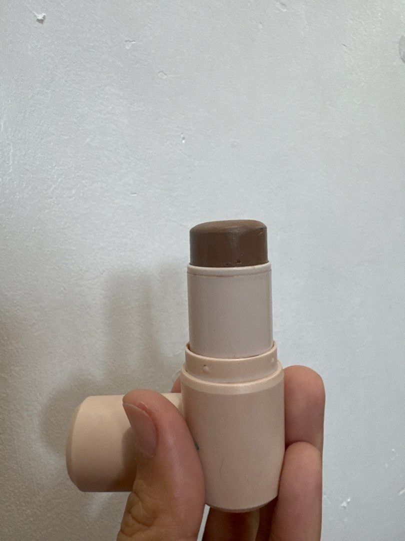 blk Cosmetics Caramel Color Stick (Category: Makeup) located in Caloocan City. Submitted by msgemini0618 (Listing ID 1430093879, Image 1). Description: Lightly used.