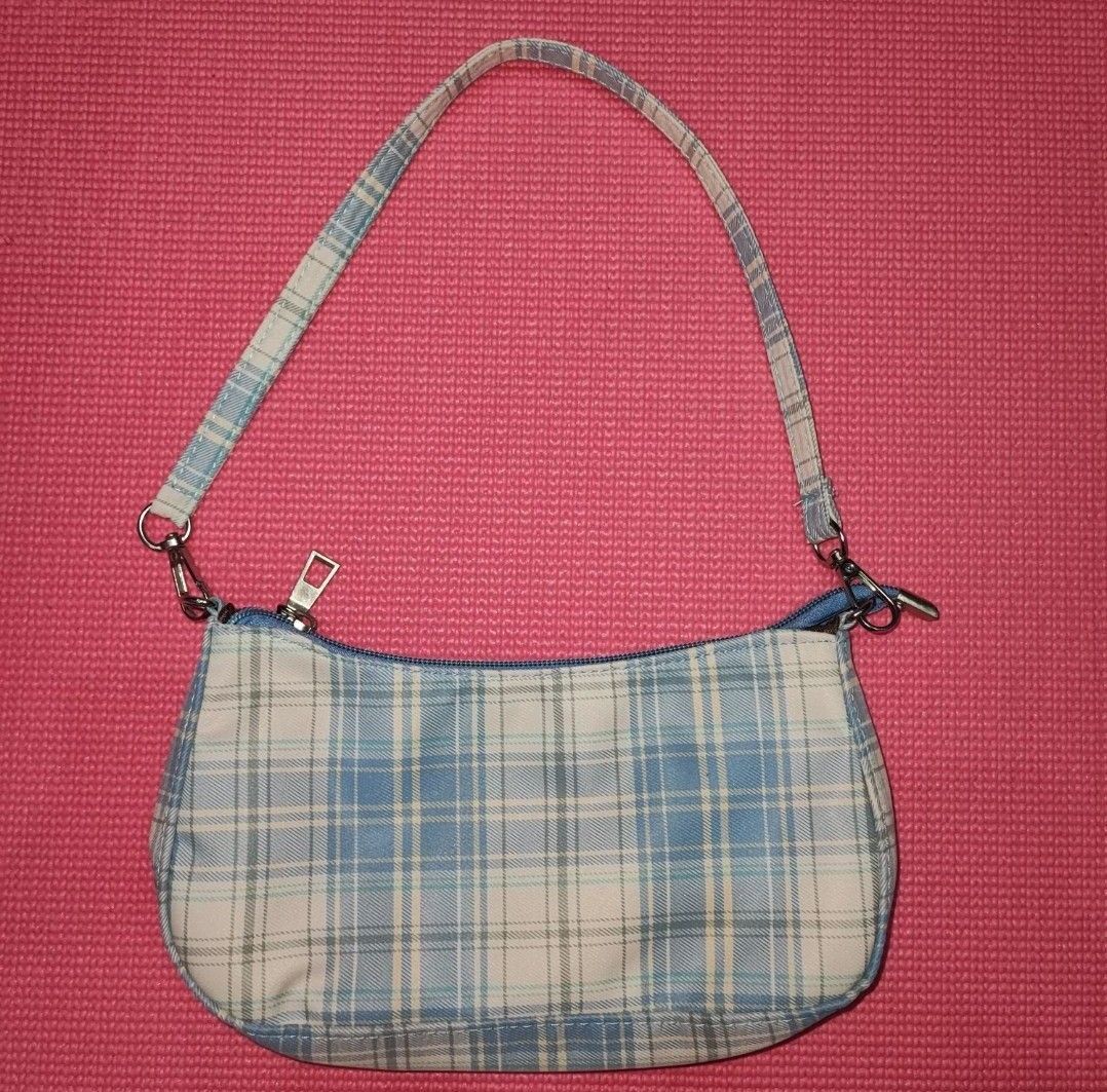 Blue Plaid Baguette Shoulder Bag (Category: Shoulder Bags) located in San Juan City. Submitted by enbyfangs (Listing ID 1430133174, Image 1). Description: — used once — no visible flaws — please manage your expections gcash or bdo jnt ggx lbc sco sdd.