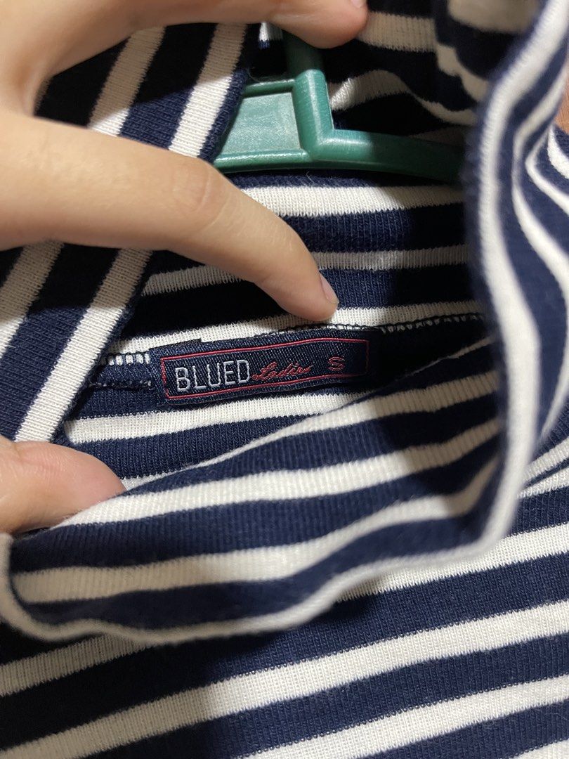 Blued Ladies Striped Turtleneck - Size S (Category: Longsleeves) located in Manila. Submitted by auchive (Listing ID 1430209581, Image 2). Description: .
