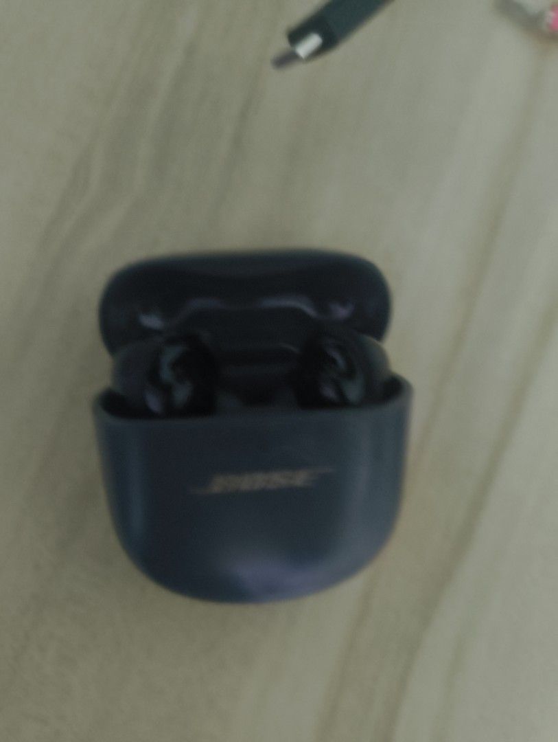 Bose qc earbuds 2418681748718233602