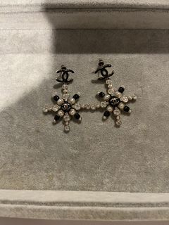 (Category: ) located in . Submitted by pppppppppq (Listing ID 1430144171, Image 1). Description: .