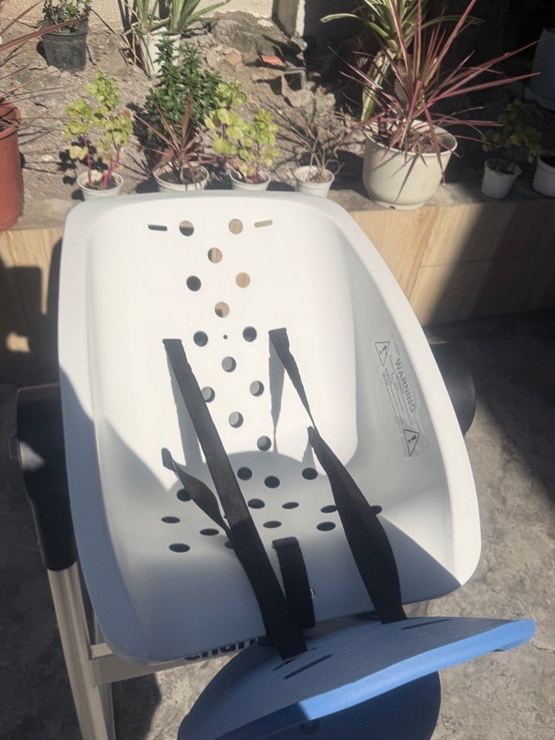 charlie chair (no plug) (Category: Bathtub & Bath Accessories) located in San Juan City. Submitted by protoolsmnl (Listing ID 1430027448, Image 3). Description: perfect for c section moms.