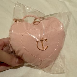 （分類：）位於 。 由 jojolam_16 提交（商品編號 1430193924，圖片 1）。簡介： 。