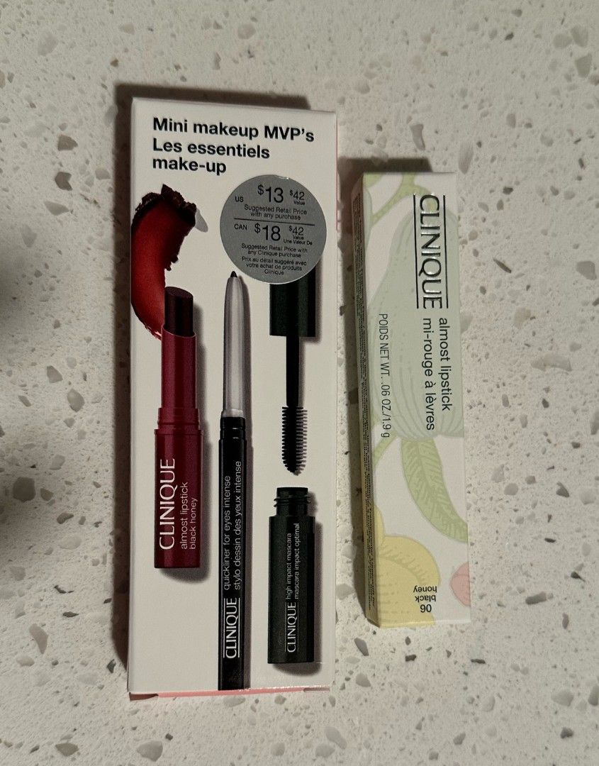 Clinique Mini Makeup MVP's Set (Category: Makeup) located in Imus. Submitted by melanie.comfortsourc.915 (Listing ID 1430212607, Image 1). Description: Quick eyeliner lang po binebenta ko ndi ako gumagamit ng gnyan padala lng sa akin un kit, selling it for 800 na lang original bought at Clinique botique sa uS po hindi po ito fake, original at brand new po ito .