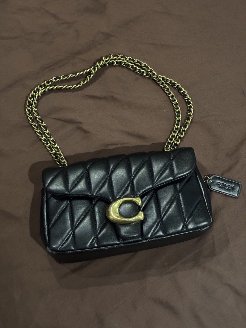 Coach quilted tabby 26 (Category: Luxury Bags & Wallets) located in Las Pinas. Submitted by liyadeclutters (Listing ID 1430179553, Image 1). Description: Flaws seen in photos.