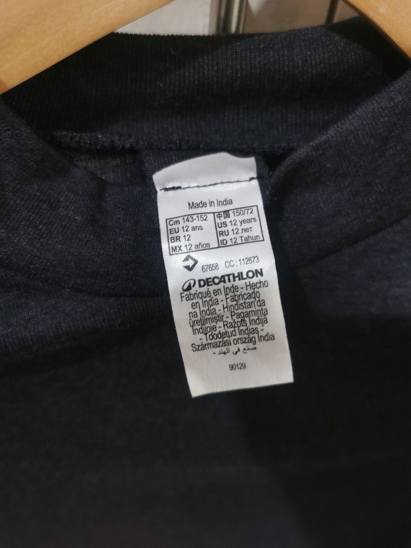 Decathlon warmer 12Y on tag (Category: Babies & Kids Fashion) located in Quezon City. Submitted by declutter68112 (Listing ID 1430119853, Image 2). Description: Decathlon 12Y on tag.