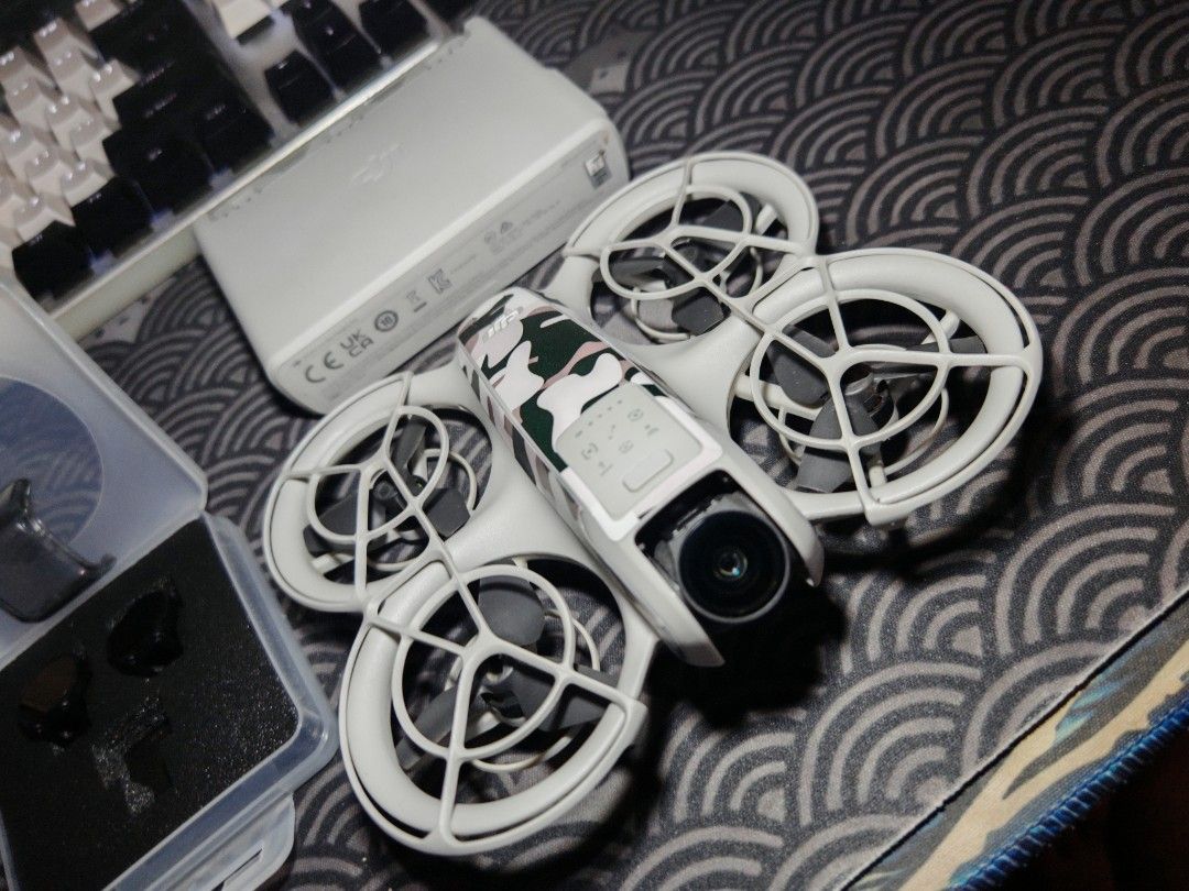 DJI NEO 1 Drone (Category: Drones) located in Quezon City. Submitted by wise_johnpaul (Listing ID 1430057592, Image 2). Description: Dji NEO 1 Fly More Combo, No RC WITH ND FILTER ND8 ,ND16 and Polarized Filter WITH 3 BATTERY AND CHARGING HUB EXTRA PROPELLERS WITH DRONE BAG GOOD FOR BEGINNERS CAN SHOOT 4K 30FPS VIDEOS IMUS CAVITE AREA MEETUP OR PICKUP.