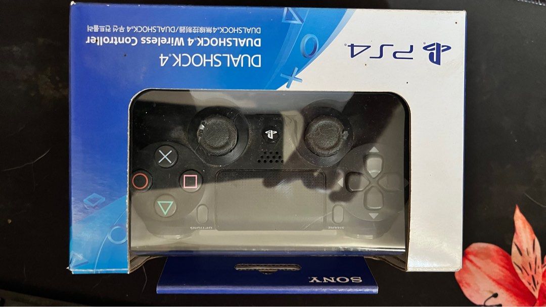 Ds4 Controller (Category: Controllers) located in Manila. Submitted by mr_paje (Listing ID 1430161225, Image 1). Description: Original Ds4 Controller.