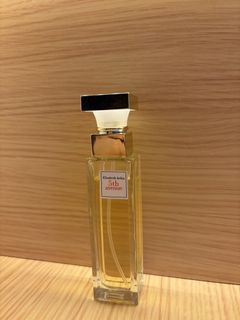 （分類：）位於 。 由 calmbird_84b4ee 提交（商品編號 1430075819，圖片 1）。簡介： 。