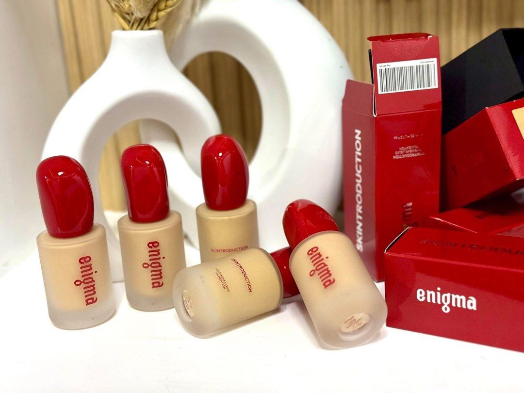 Enigma Skintroduction Longwear Liquid Foundation (Category: Makeup) located in Manila. Submitted by n4thlie (Listing ID 1430151289, Image 1). Description: 390 retail Ws 350 min 5 pcs up.
