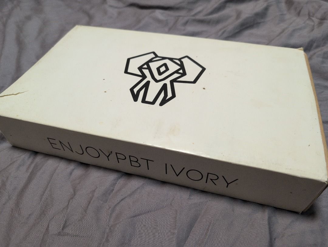 EnjoyPBT Ivory Keycaps440106314797557760