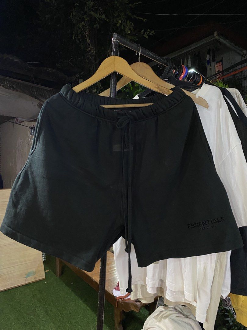 Essentials (Category: Shorts) located in Marikina City. Submitted by rainstuff77 (Listing ID 1430123136, Image 1). Description: Essentials Complete tags Excellent condition.