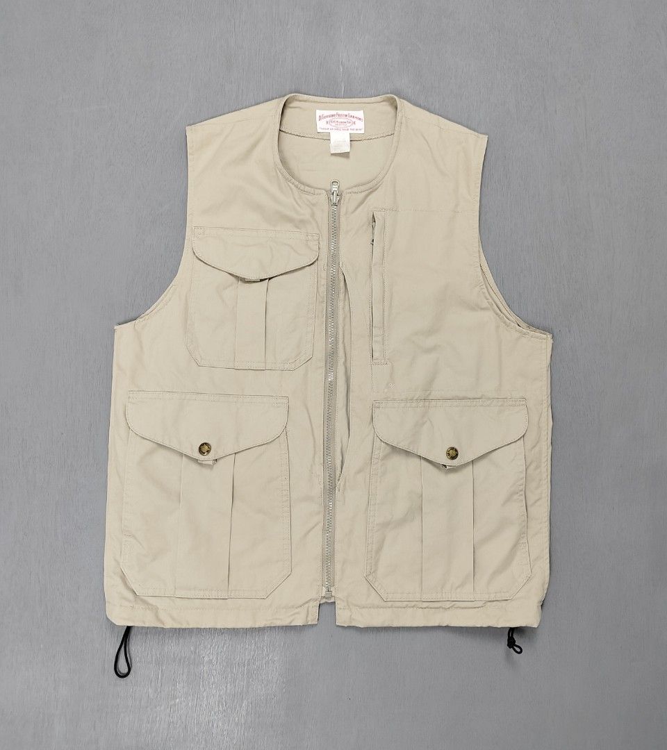 FILSON fishing vest (Category: Coats, Jackets and Outerwear) located in Baguio. Submitted by archival_thrifted.ph. (Listing ID 1430145047, Image 1). Description: FOR SALE‼️ .FILSON FISHING VEST FOR MENS . EXCELLENT CONDITION .W/MINIMAL ISSUE,KINDLY CHECK LAST PHOTO .MEDIUM ON TAG .PHP 2200 PLUS SF .❌❌ COP/COD .MOP GCASH .COURIER J&T .BAGUIO AREA .DM FOR SURE BUYER TY.