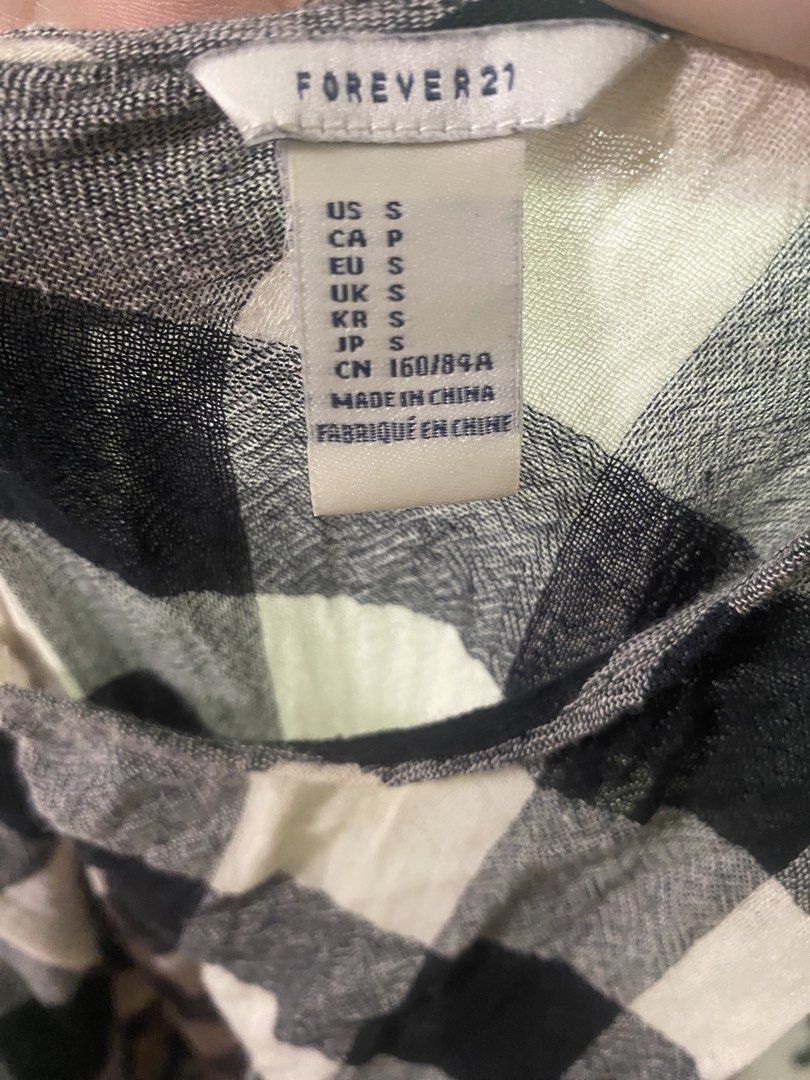 Forever 21 Checkered Dress - Size S (Category: Dresses) located in Makati City. Submitted by s_mimi (Listing ID 1430051657, Image 2). Description: .