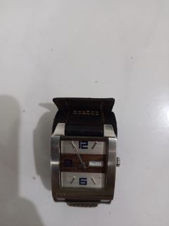 (Kategori: ) berada di . Dikirim oleh storeberg (ID iklan 1430056123, Gambar 1). Deskripsi: .